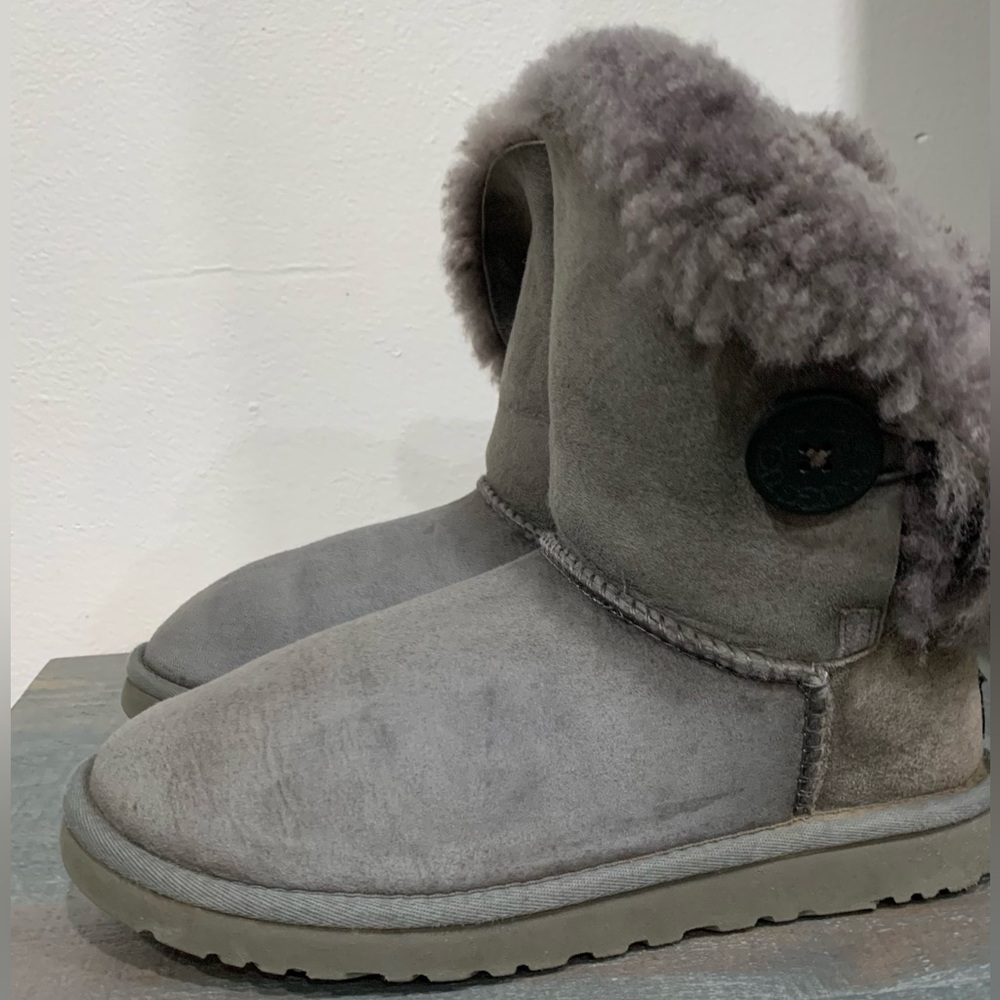 Ugg Shoes | Ugg Grey Bailey Button Boot | Women’s Size 8.5 cozy and comfy